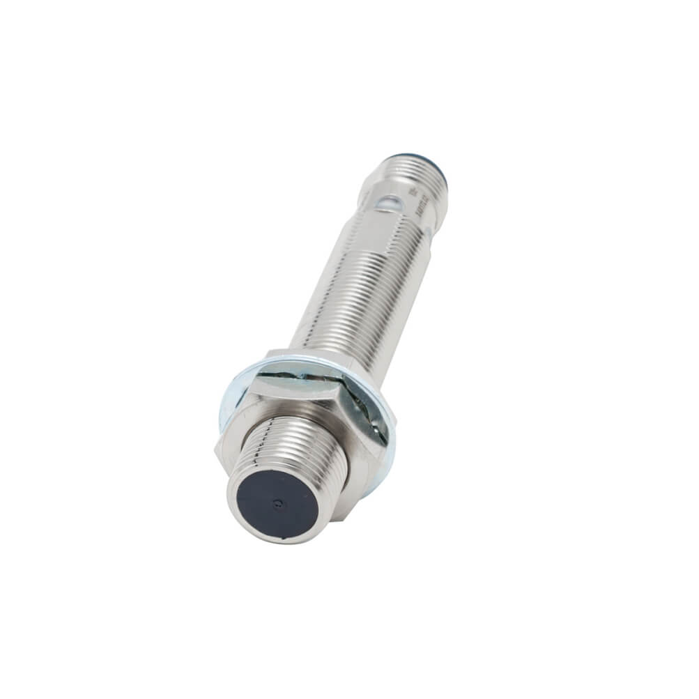OMRON E2E-X4B1TL12-M1 — sensor inductivo